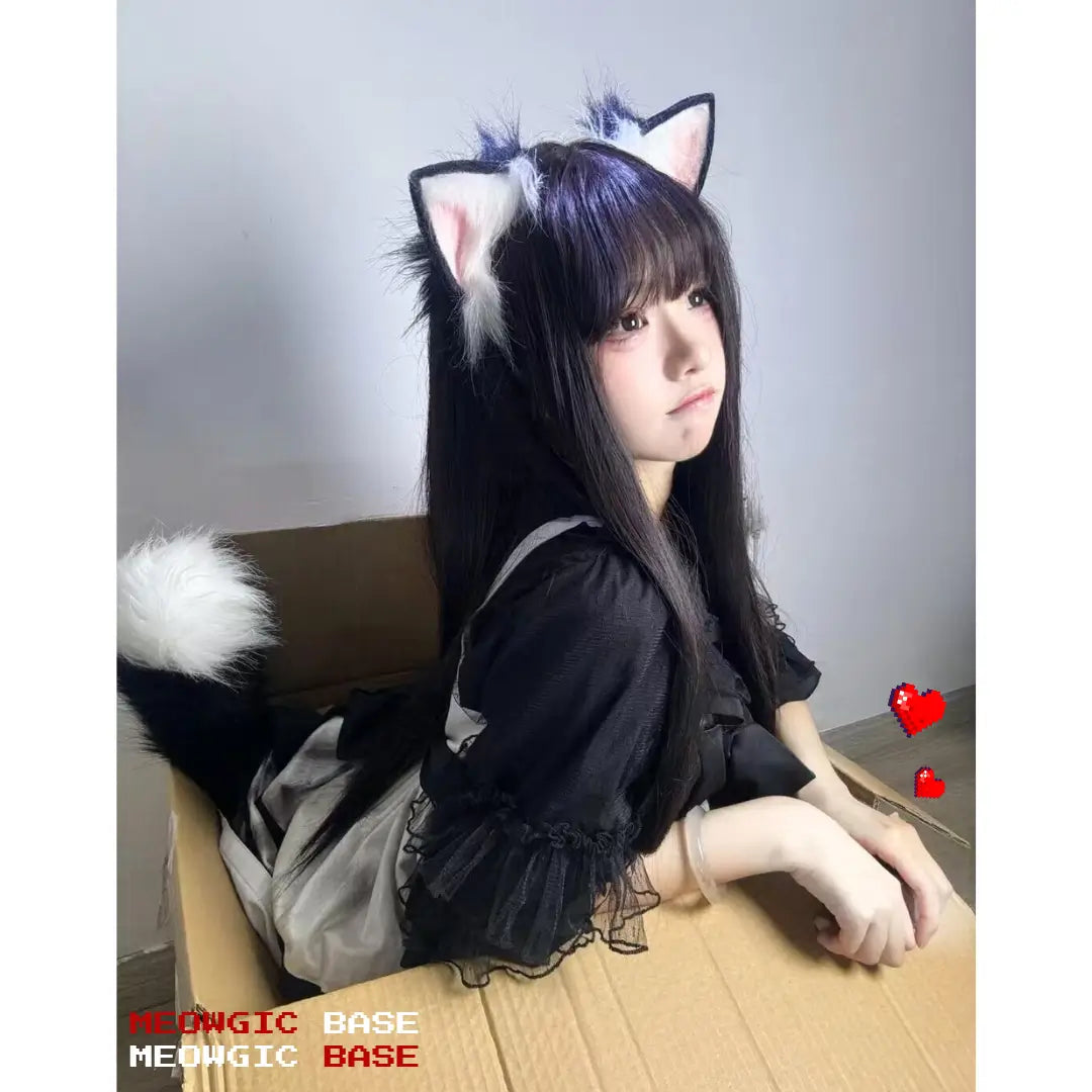 Dynamic Electric Wolf Tail - Cosplay & Fashion Motion - Meowgicbase