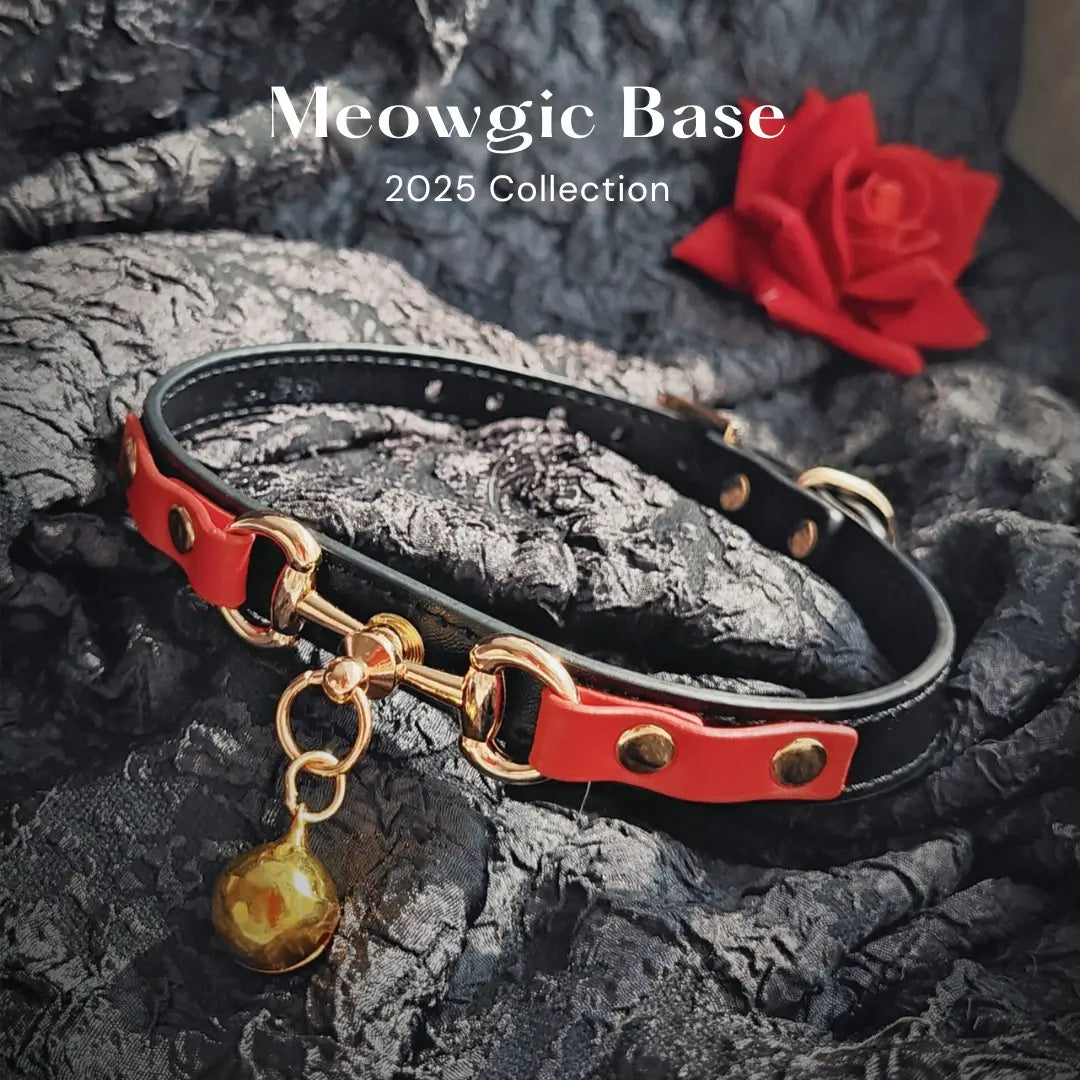 Scarlet Bell & Chain Gothic Leather Choker - Meowgicbase