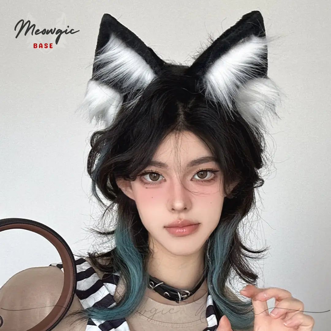 Dynamic Moving Wolf Ears Headband | Cosplay & Content Creator Black & White - Meowgicbase